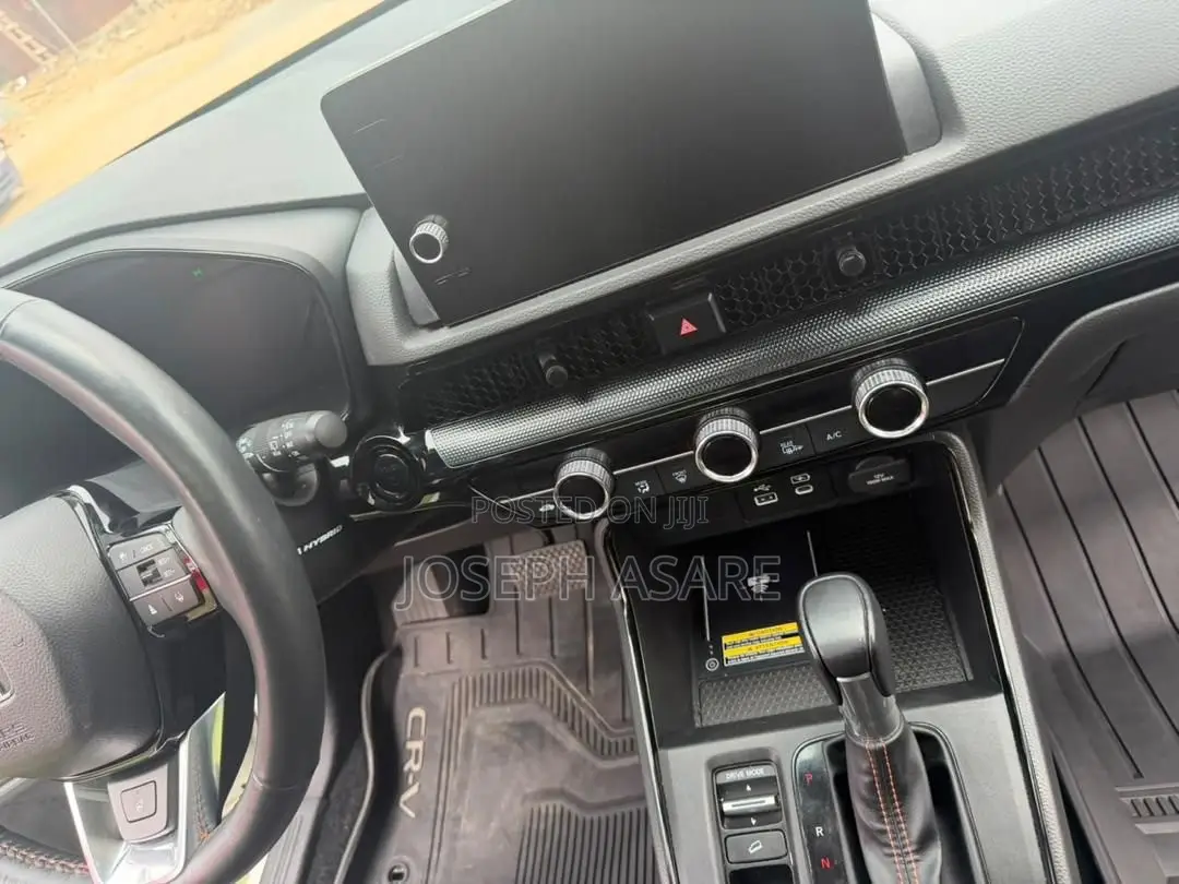 Honda CR-V 2024 White