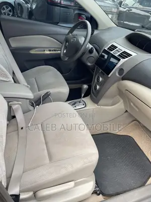 Toyota Belta 2012 Gray