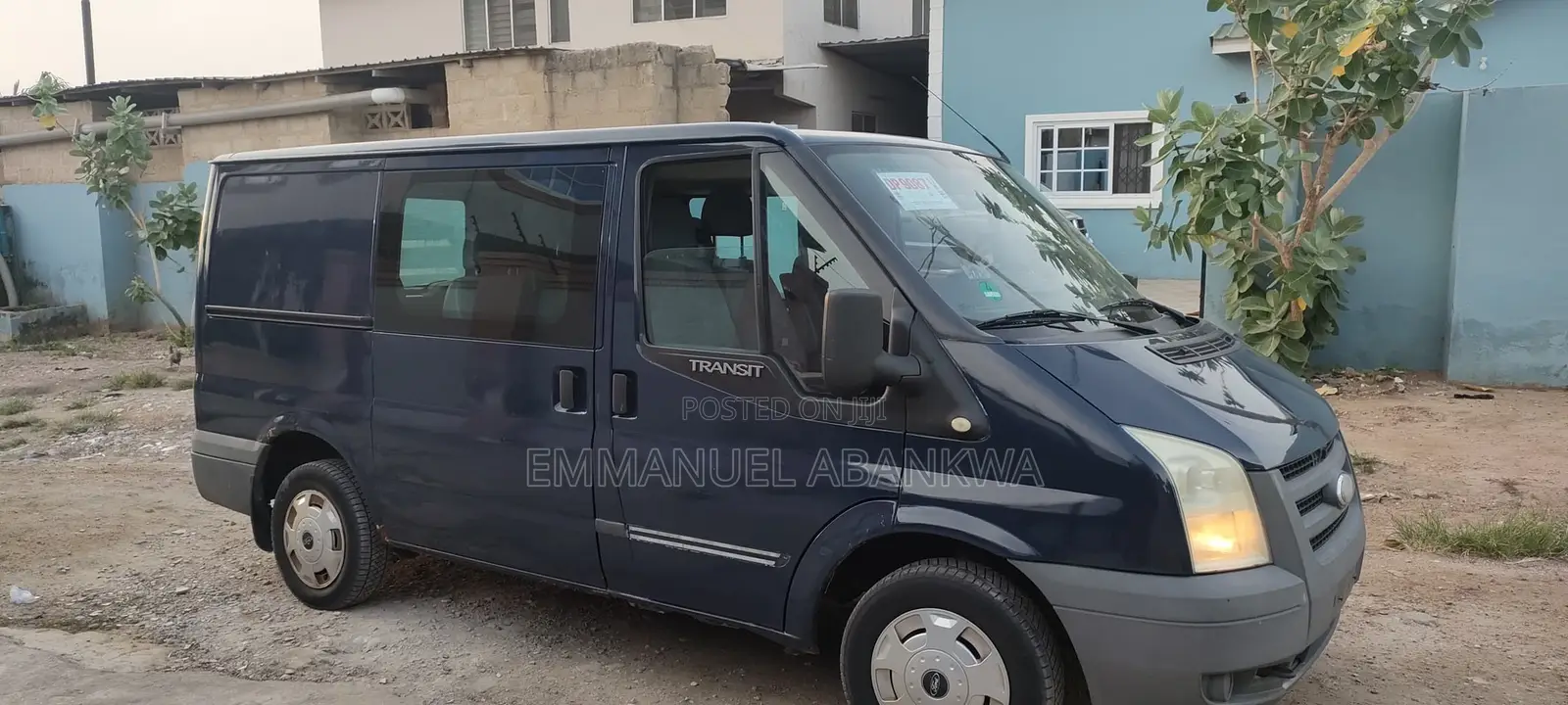 Ford Transit 2012 Blue