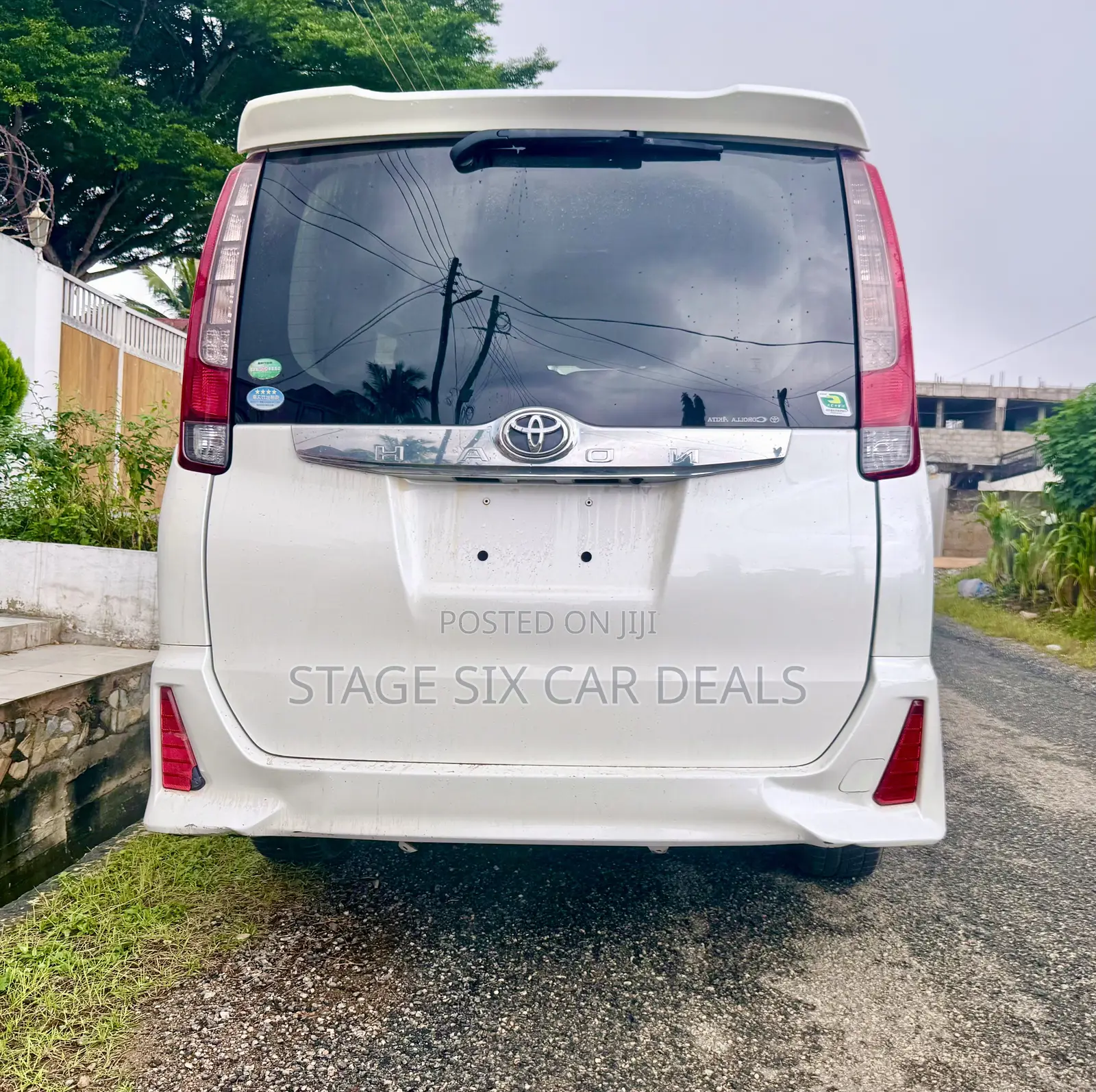 Toyota Noah 2015 White