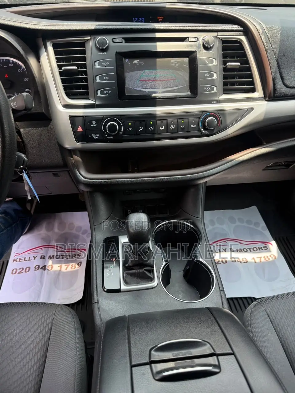 Toyota Highlander LE 4x2 (2.7L 4cyl 6A) 2017 Silver