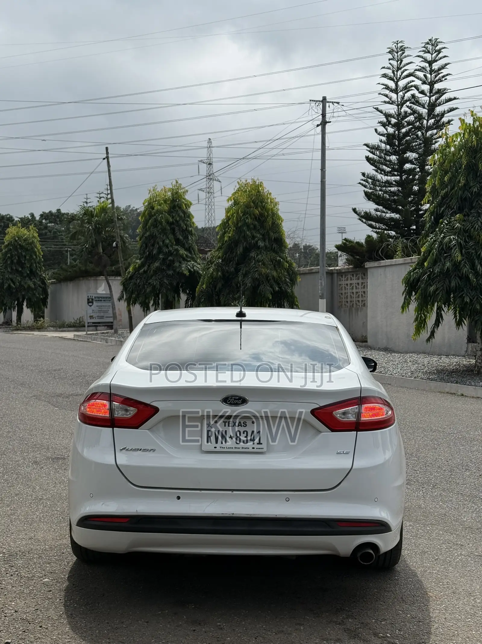 Ford Fusion 2013 White
