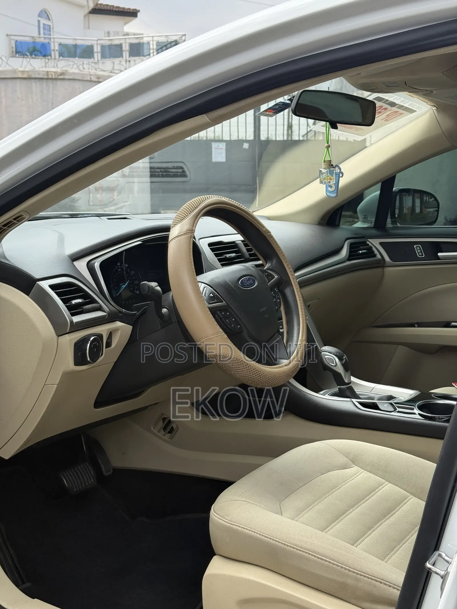 Ford Fusion 2013 White