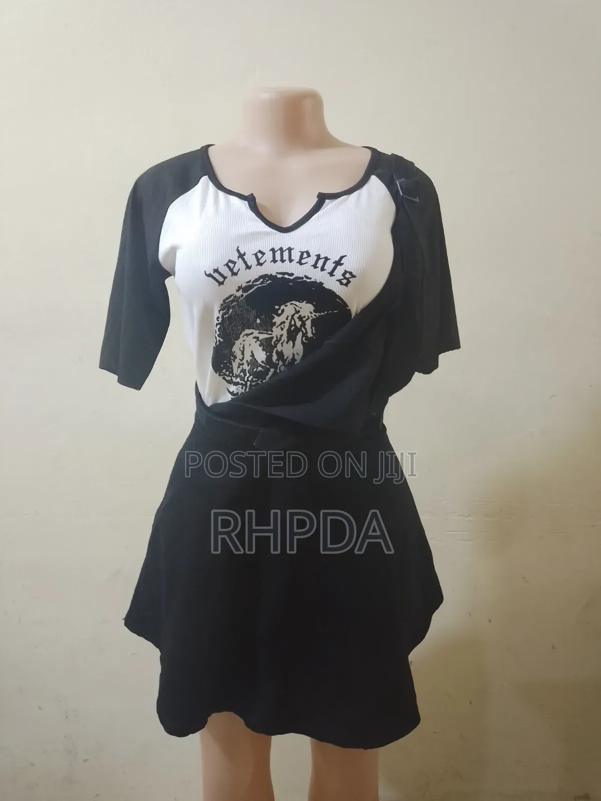 Borntowin Fashion Hub
