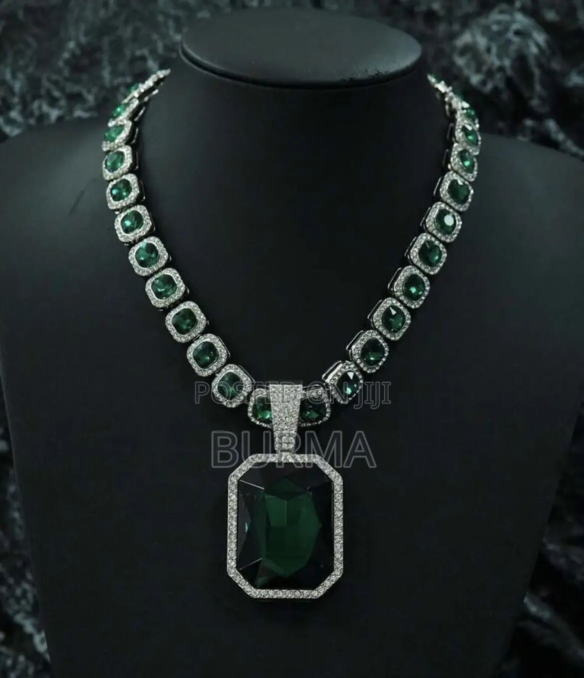 Chain and Jewels