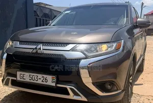 Mistubishi Outlander for Rent