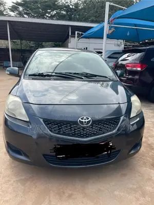 Toyota Belta 2012 Gray