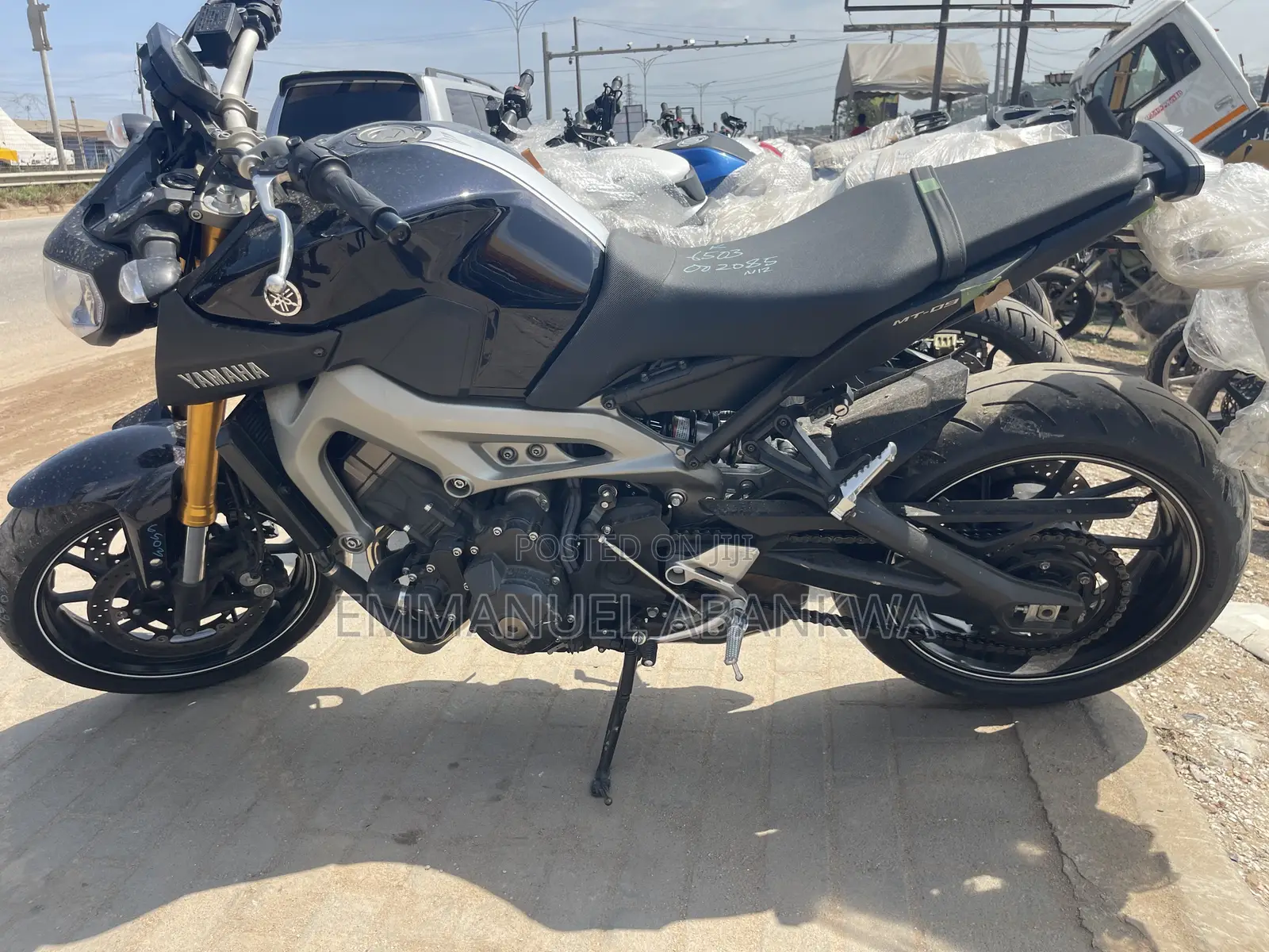 Yamaha 2022 Black