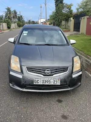 Nissan Sentra 2.0 2012 Gray
