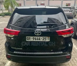 Toyota Highlander for Rent