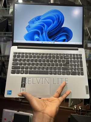 Laptop Lenovo IdeaPad 1 8GB Intel Core i3 SSD 256GB