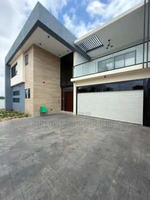 5bdrm House in East Legon for sale
