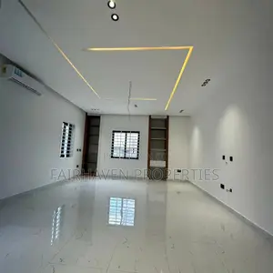 3bdrm House in Oyarifa for sale
