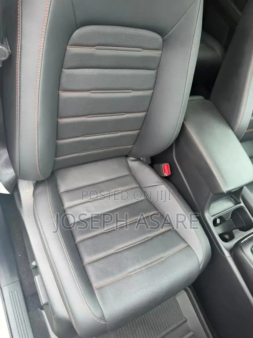 Honda CR-V 2024 White