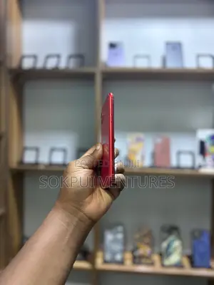 Apple iPhone 11 128 GB Red