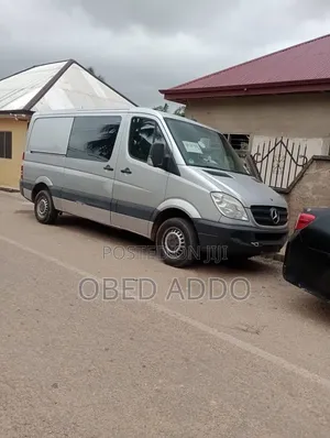Mercedes-Benz Sprinter 2012 Grey