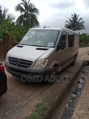Mercedes-Benz Sprinter 2012 Grey