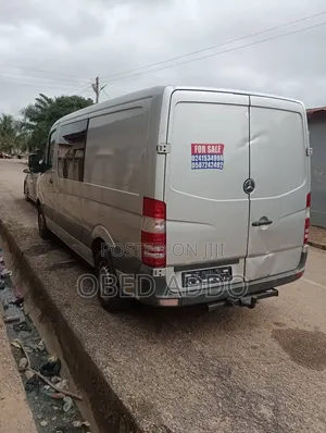 Mercedes-Benz Sprinter 2012 Grey