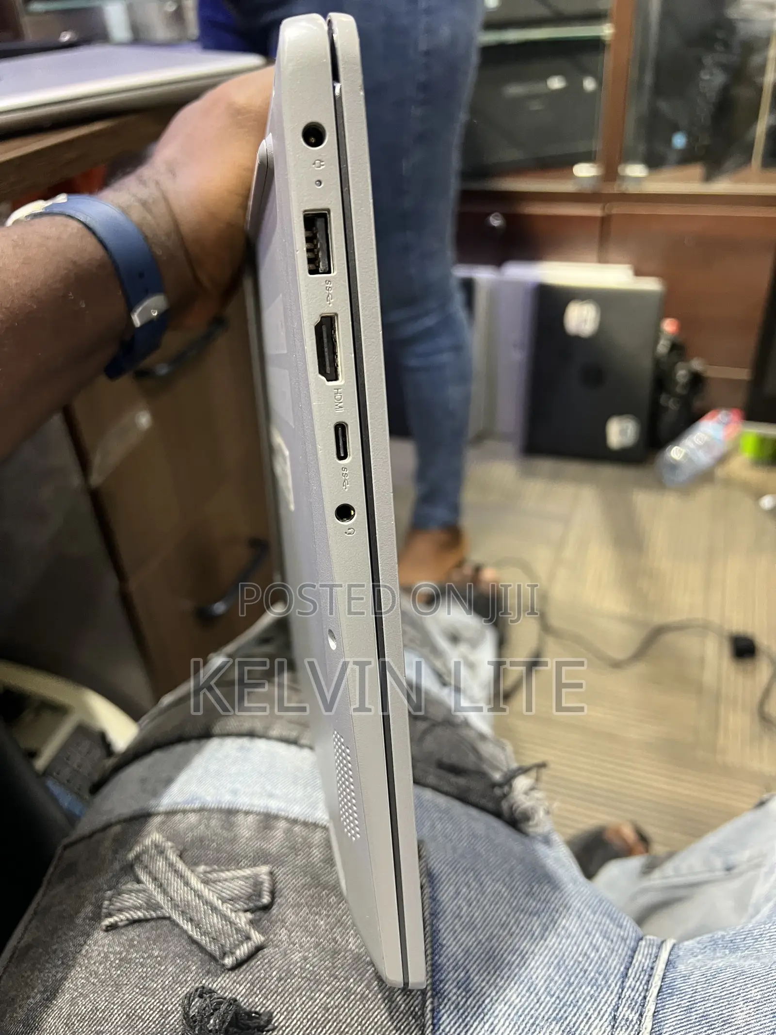 Laptop Lenovo IdeaPad 1 8GB Intel Core i3 SSD 256GB
