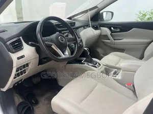 Nissan Rogue 2019 Silver