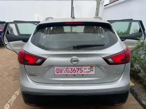 Nissan Rogue 2019 Silver