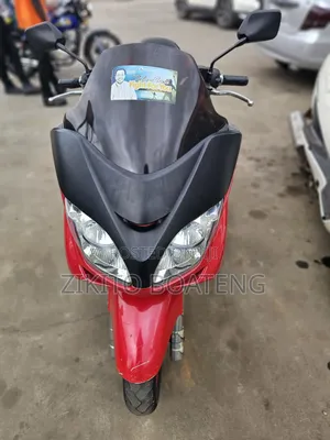 Honda Forza 2019 Red