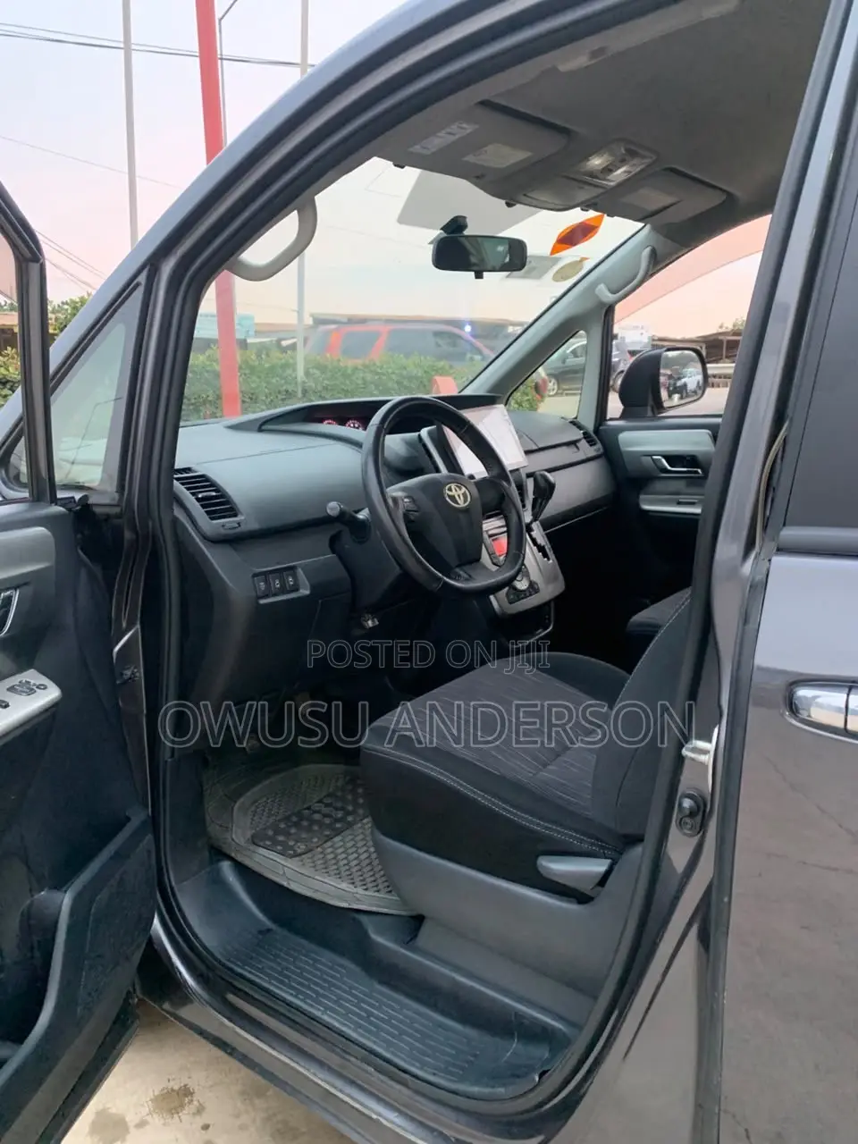 Toyota Voxy 2012 Black