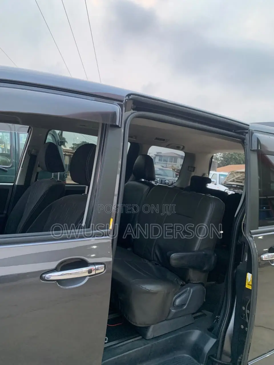 Toyota Voxy 2012 Black