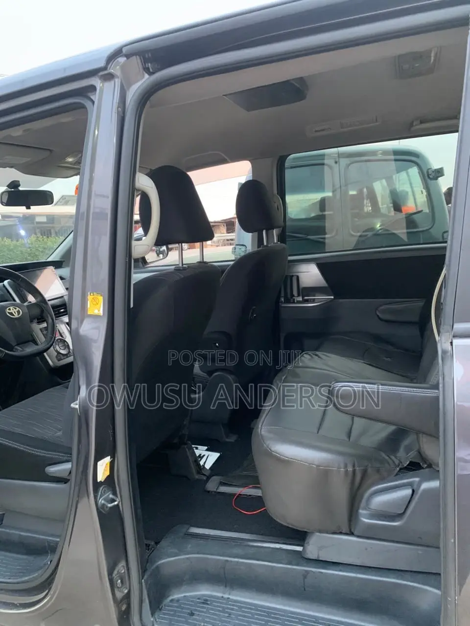 Toyota Voxy 2012 Black