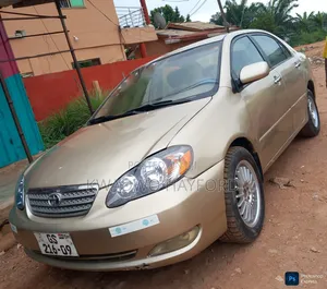 Toyota Corolla 2026 Gold