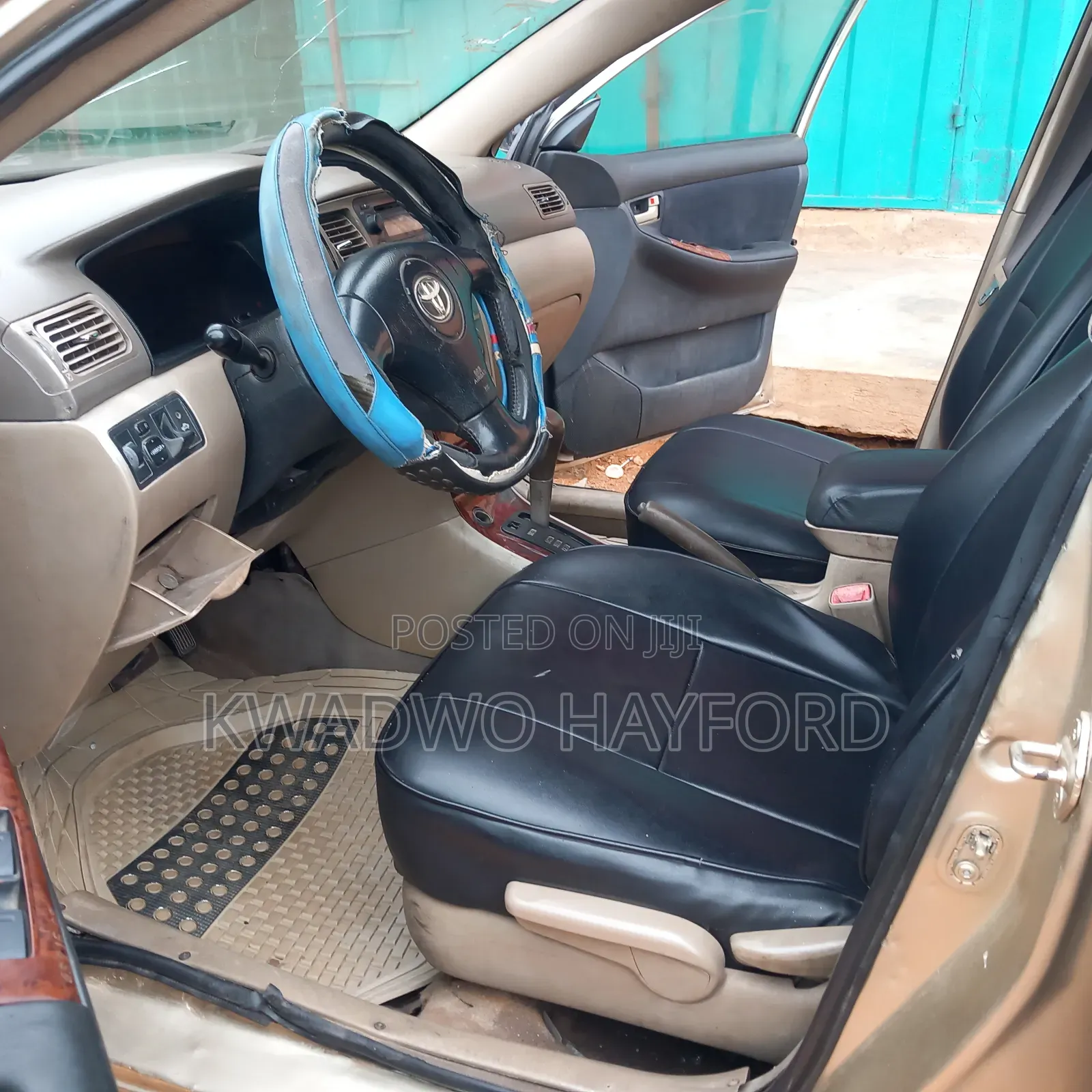 Toyota Corolla 2026 Gold