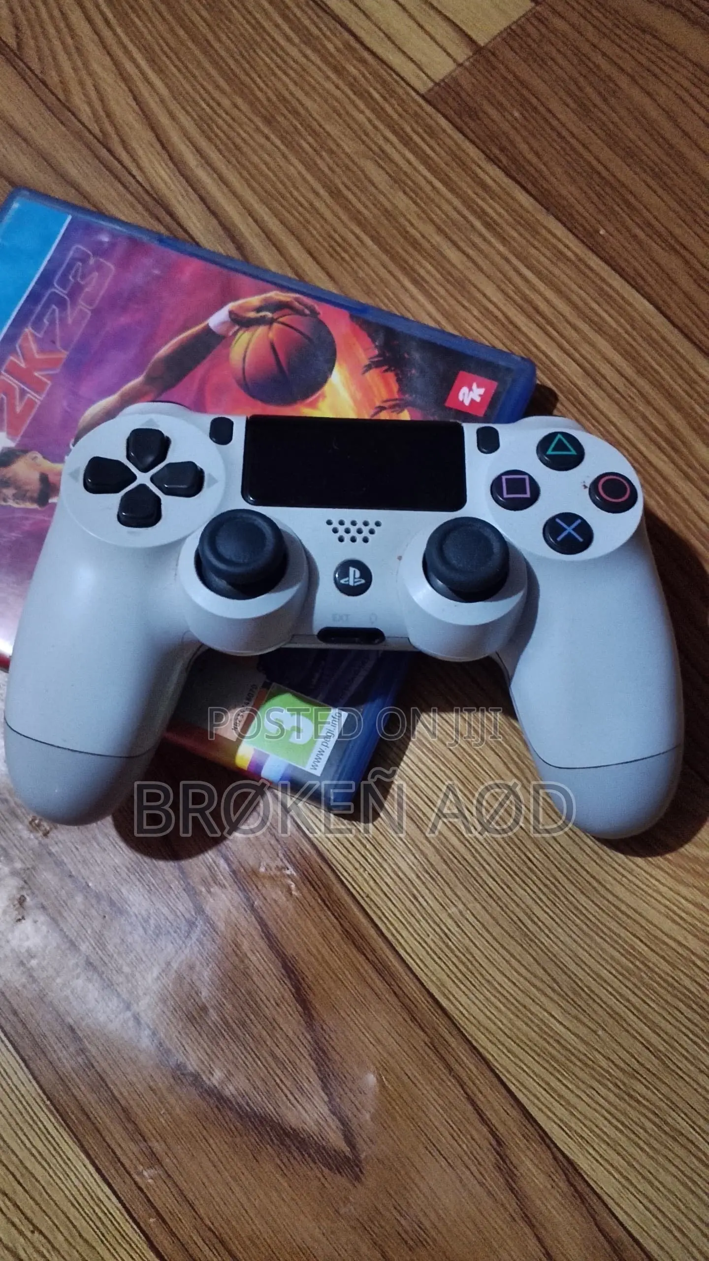 Game Controller and CDS