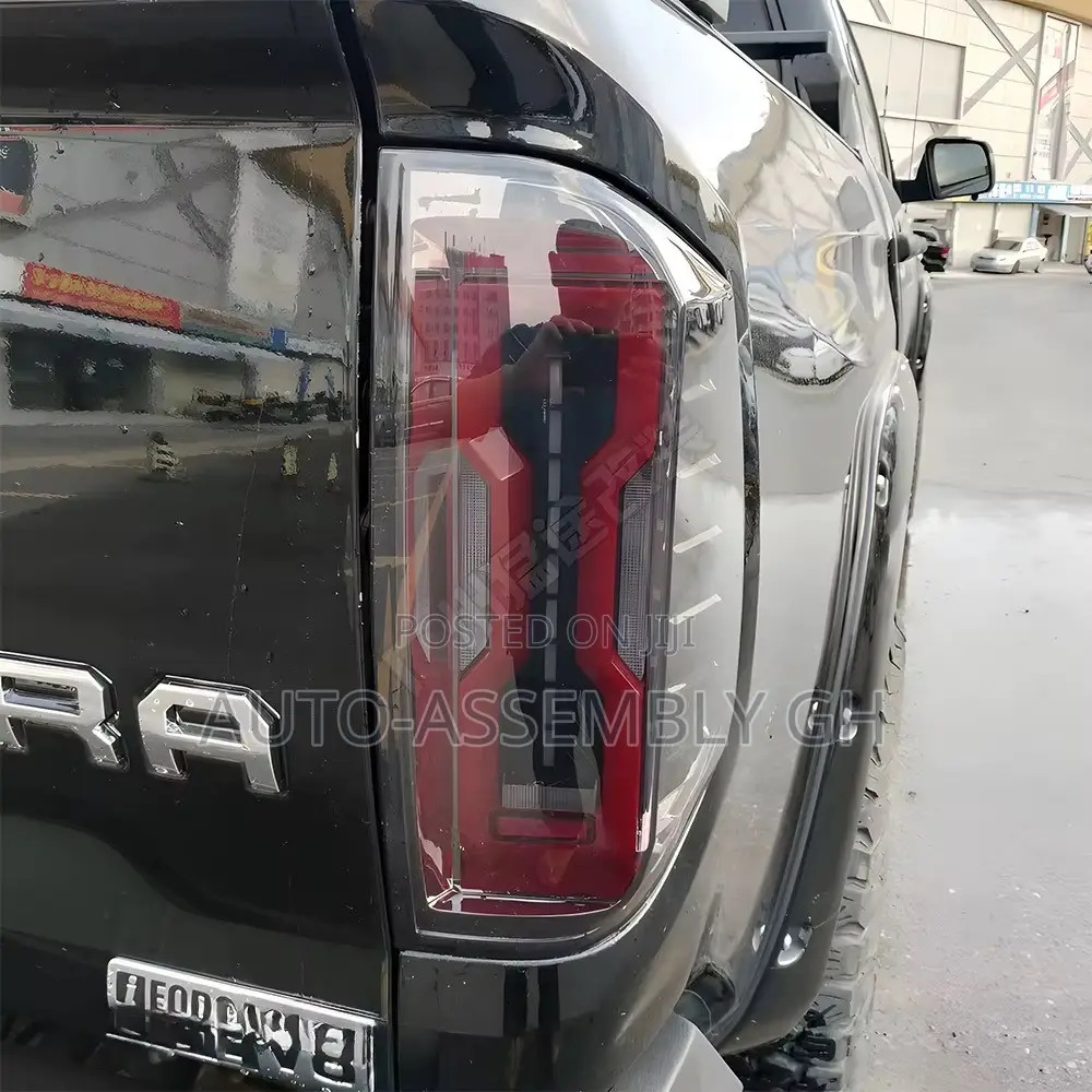 Toyota Tundra Tail Light PAIR (Full LED) 2014,2018,2020,2021