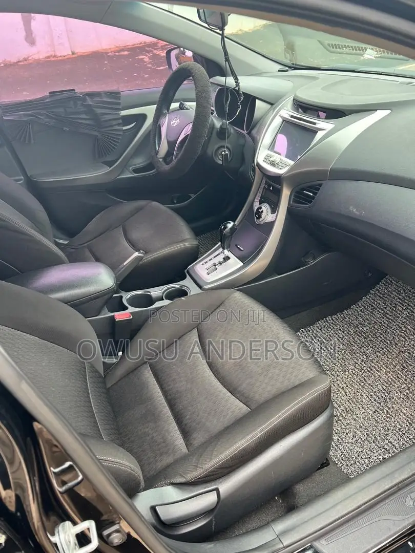 Hyundai Avante 2013 Black