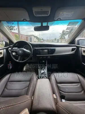 Toyota Corolla LE Eco Plus 4dr Sedan (1.8L 4cyl CVT) 2014 Black