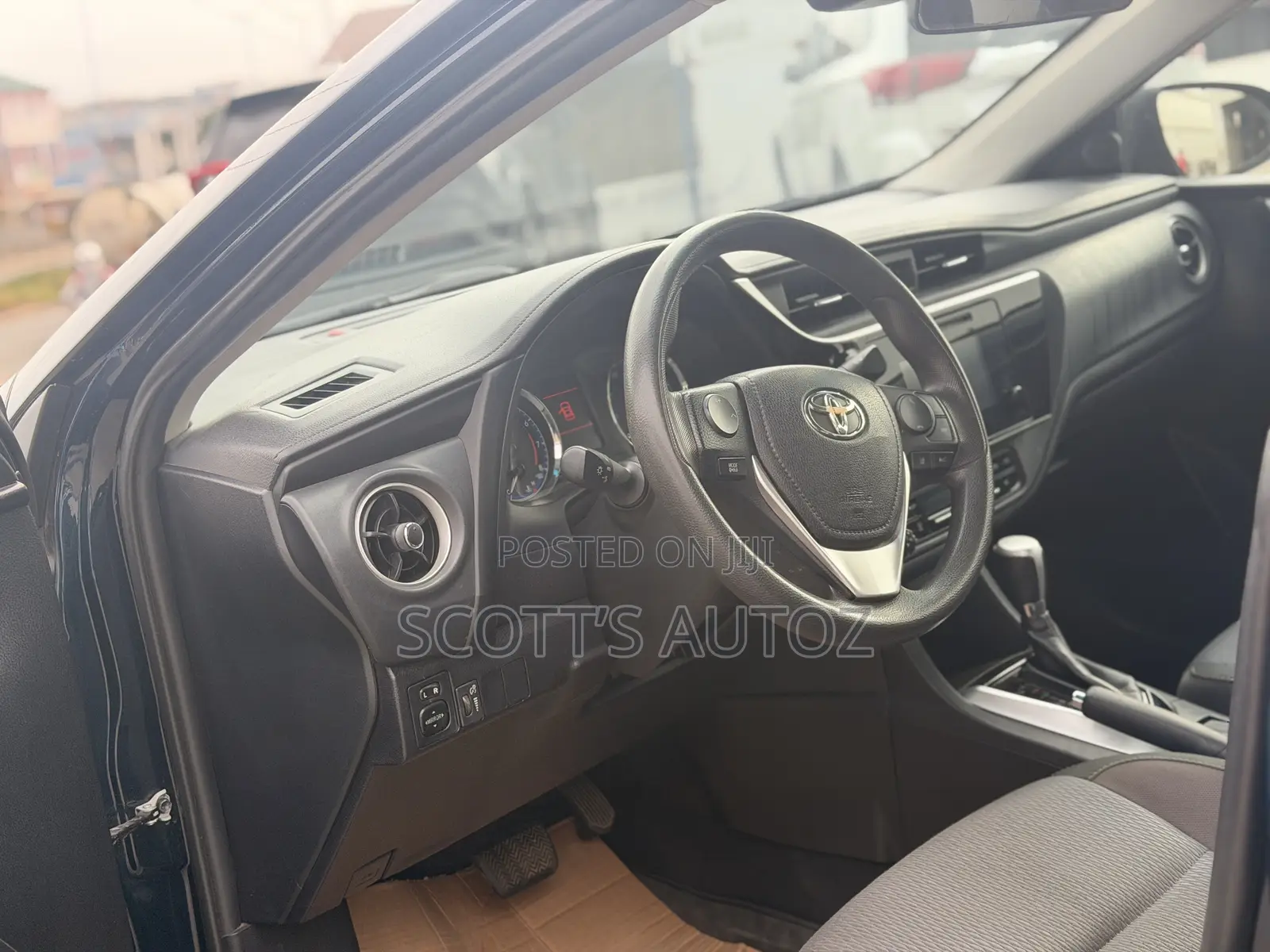 Toyota Corolla 2018 Blue