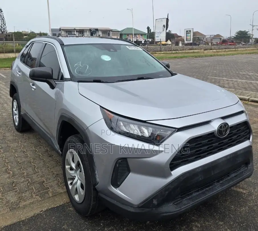 Toyota RAV4 2021 Gray