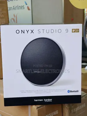 Onyx Studio 9