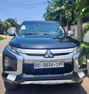 Mitsubishi L200 2019 Black