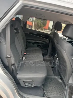 Kia Sorento 2018 Silver