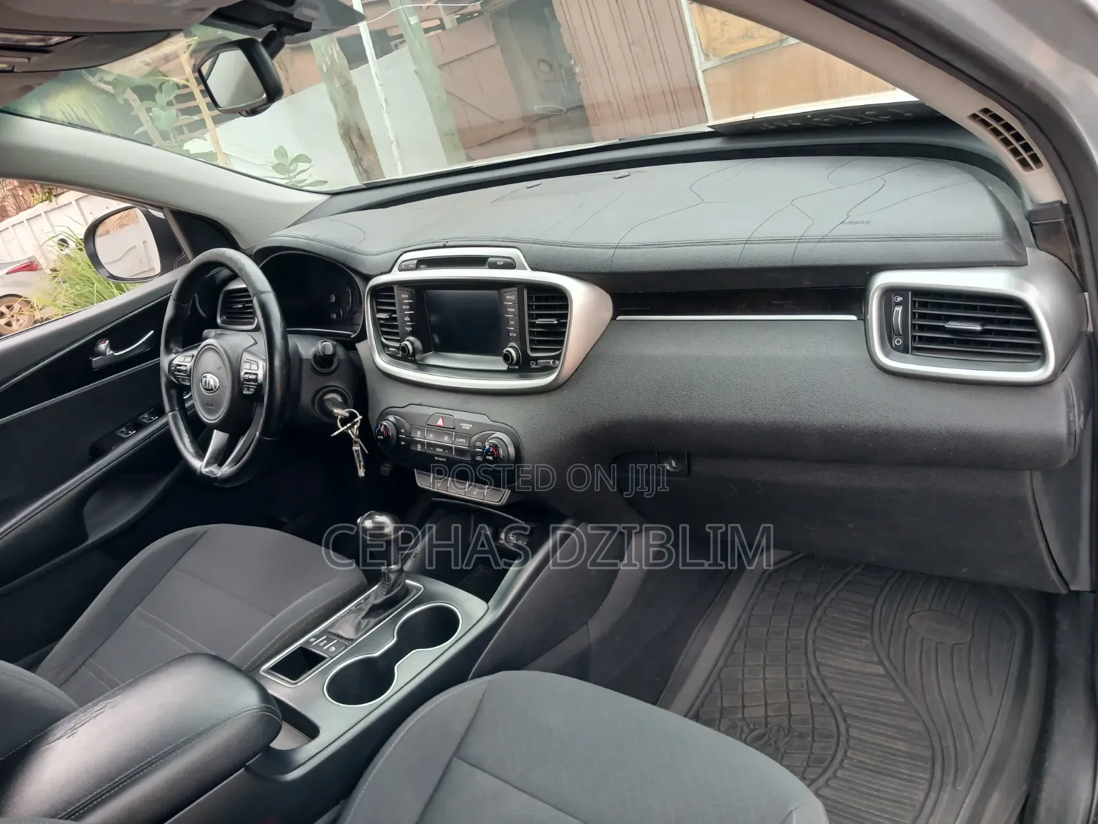 Kia Sorento 2018 Silver