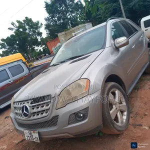 Mercedes-Benz M Class 2008 Gold
