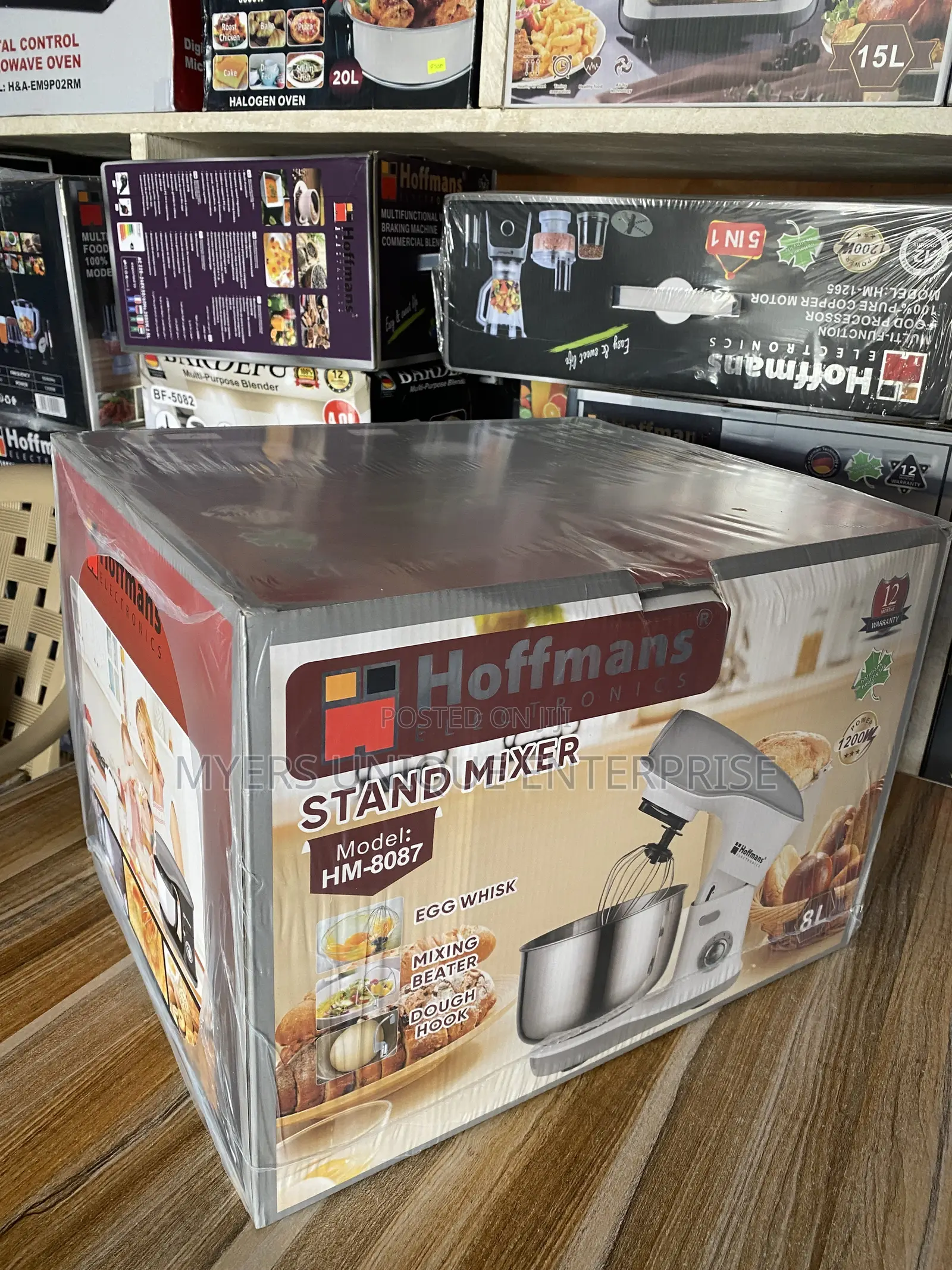 Large Capacity Stand Mixer - Perfect for Family Baking