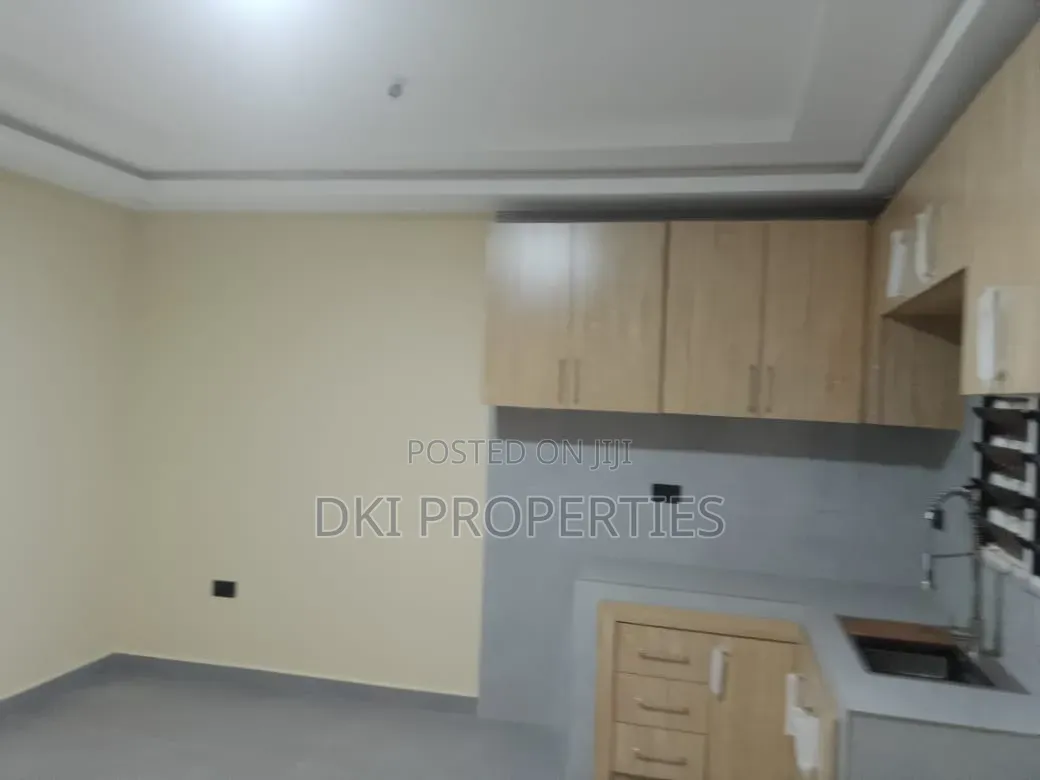 2bdrm Apartment in Dki Properties, Amrahia for rent