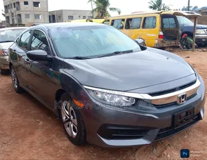 Honda Civic 2018 Silver