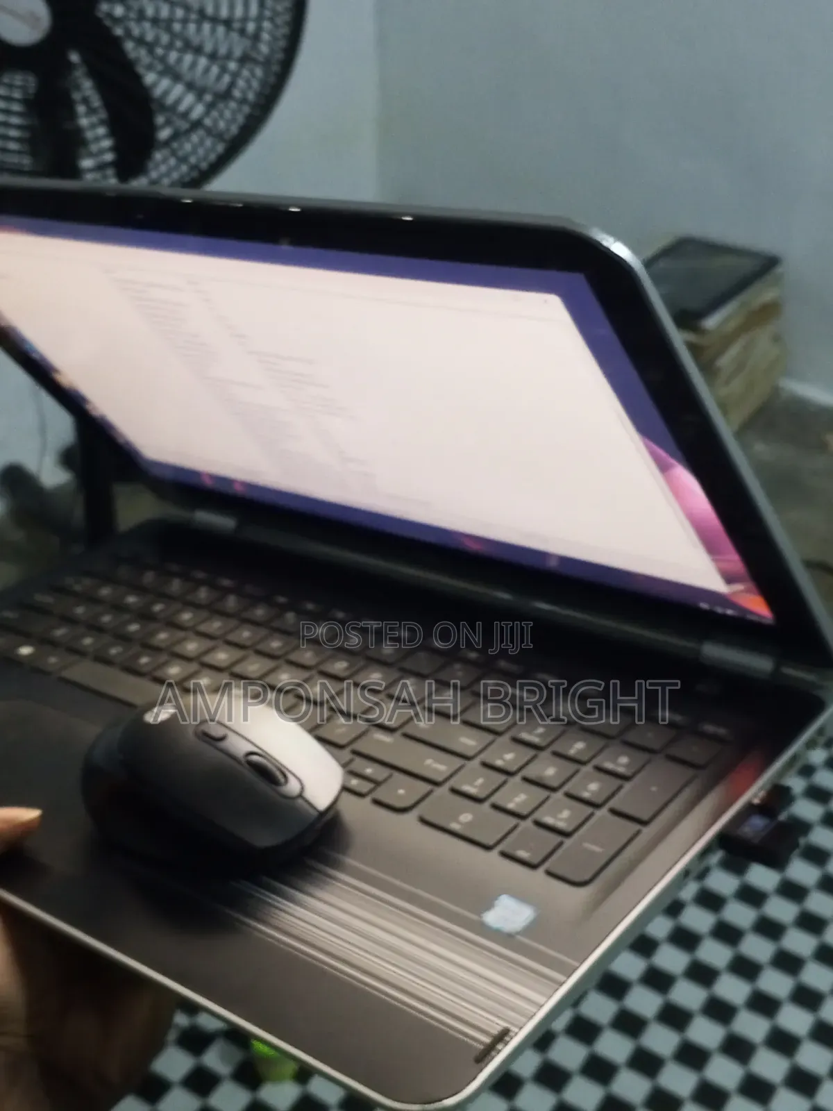 Laptop HP Envy x360 Convertible 15 es2xx 8GB Intel Core i5 HDD 250GB