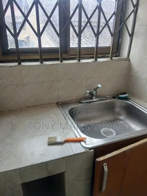 1bdrm Apartment in Westlegon, Medifem Area for rent