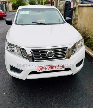 Nissan Navara 2017 White