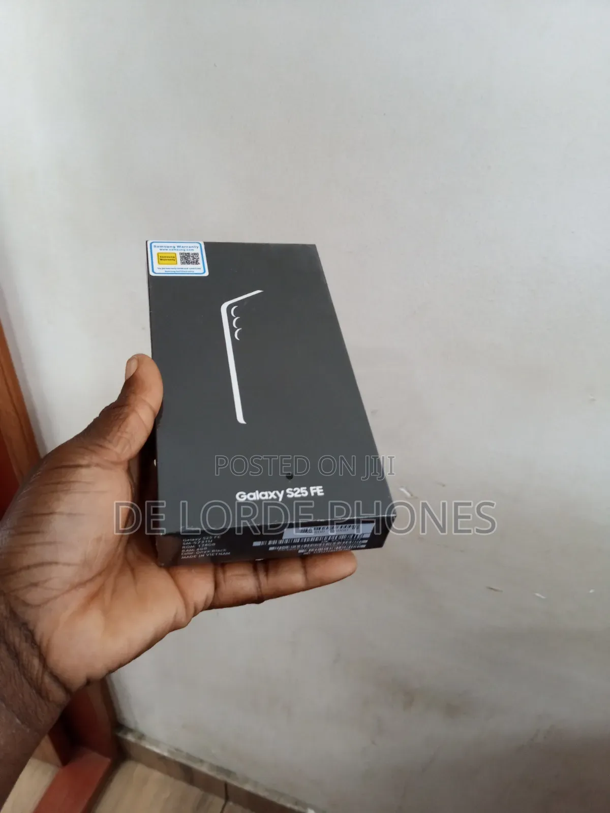 New Samsung Galaxy S25 FE 128 GB Black