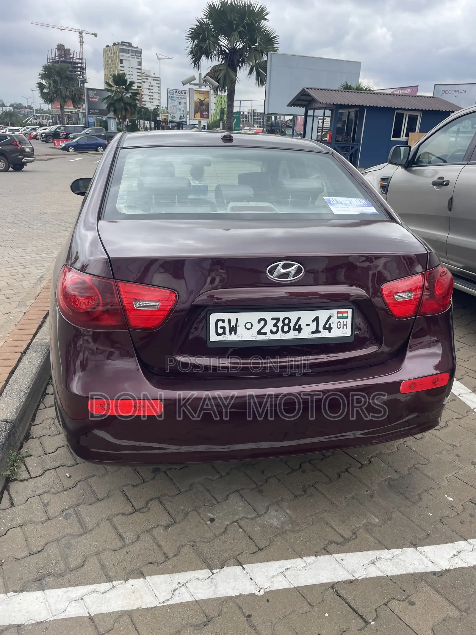 Hyundai Elantra 2010 Off white